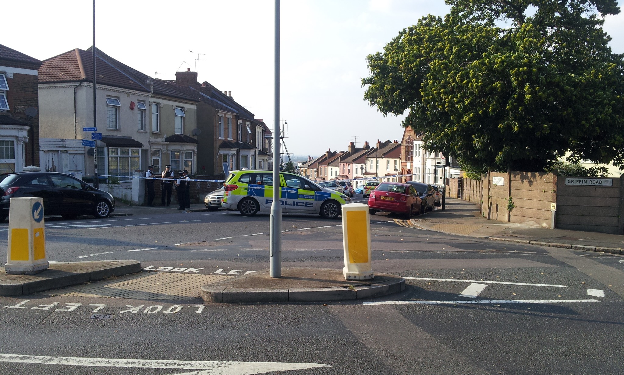 Accident closes road by Wickes in Plumstead Murky Depths