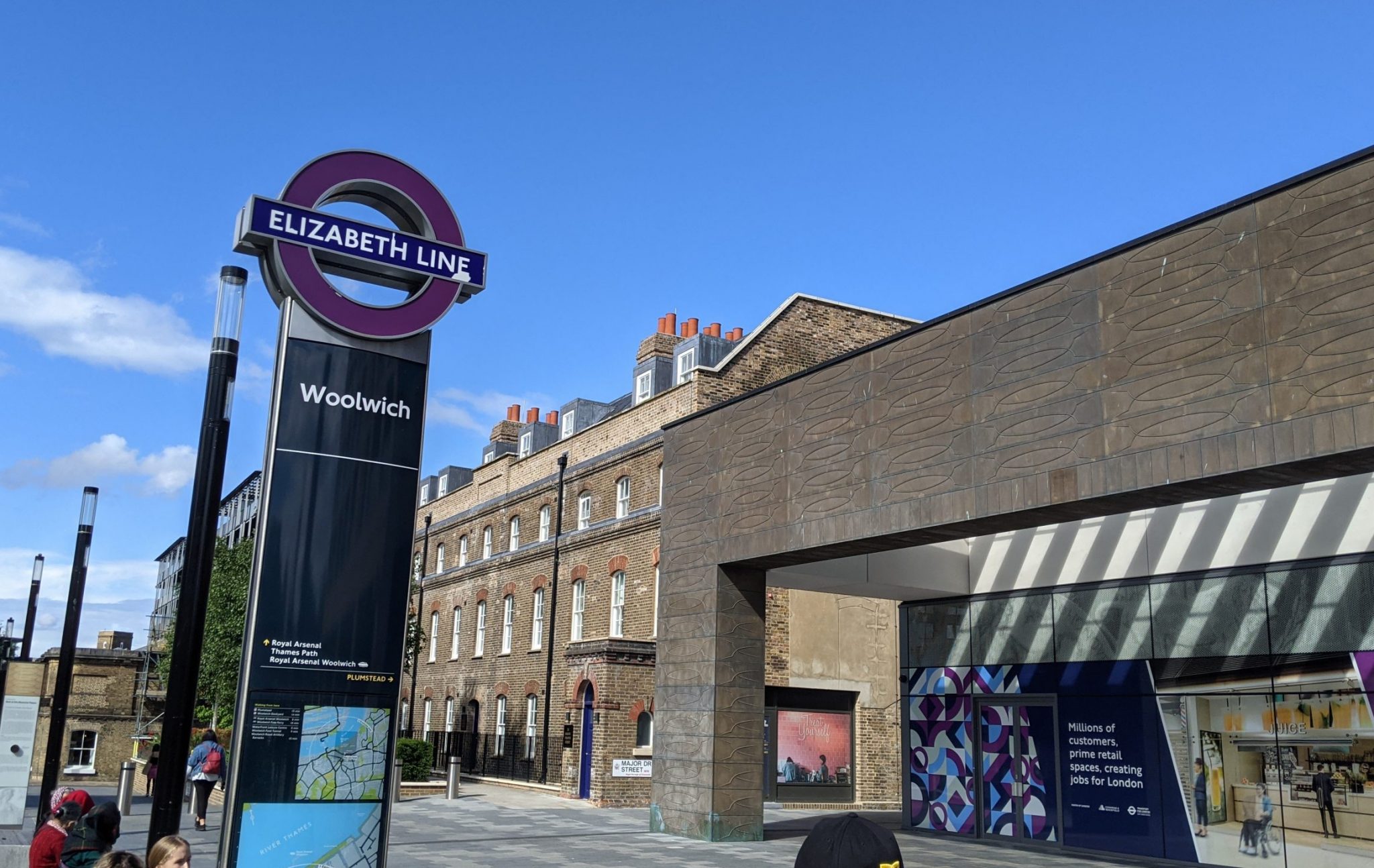 Elizabeth line service increase on Canary Wharf branch confirmed ...